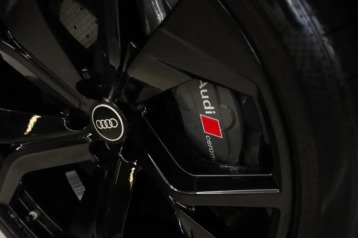 RS 4.0 TFSI RS Q8 quattro