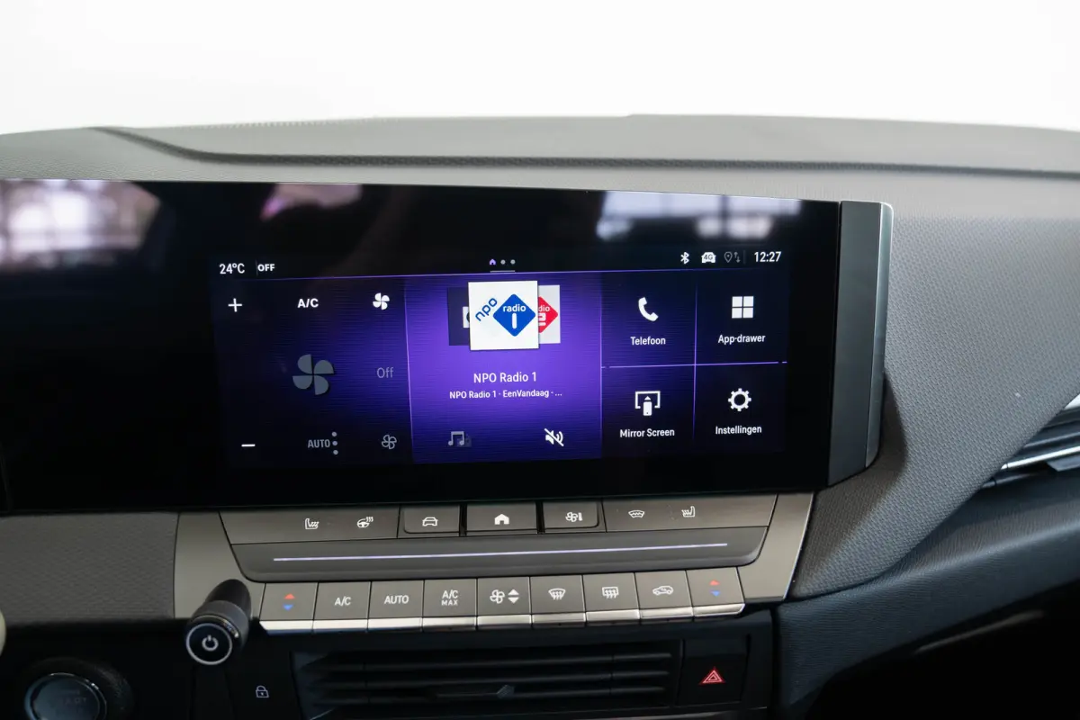 1.2 Turbo Hybrid GS | Tot 8 Jaar Garantie | Schuif-Kanteldak | Alcantara | Head-Up | Keyless | Matrix LED | Stoel & Stuurverwarming |