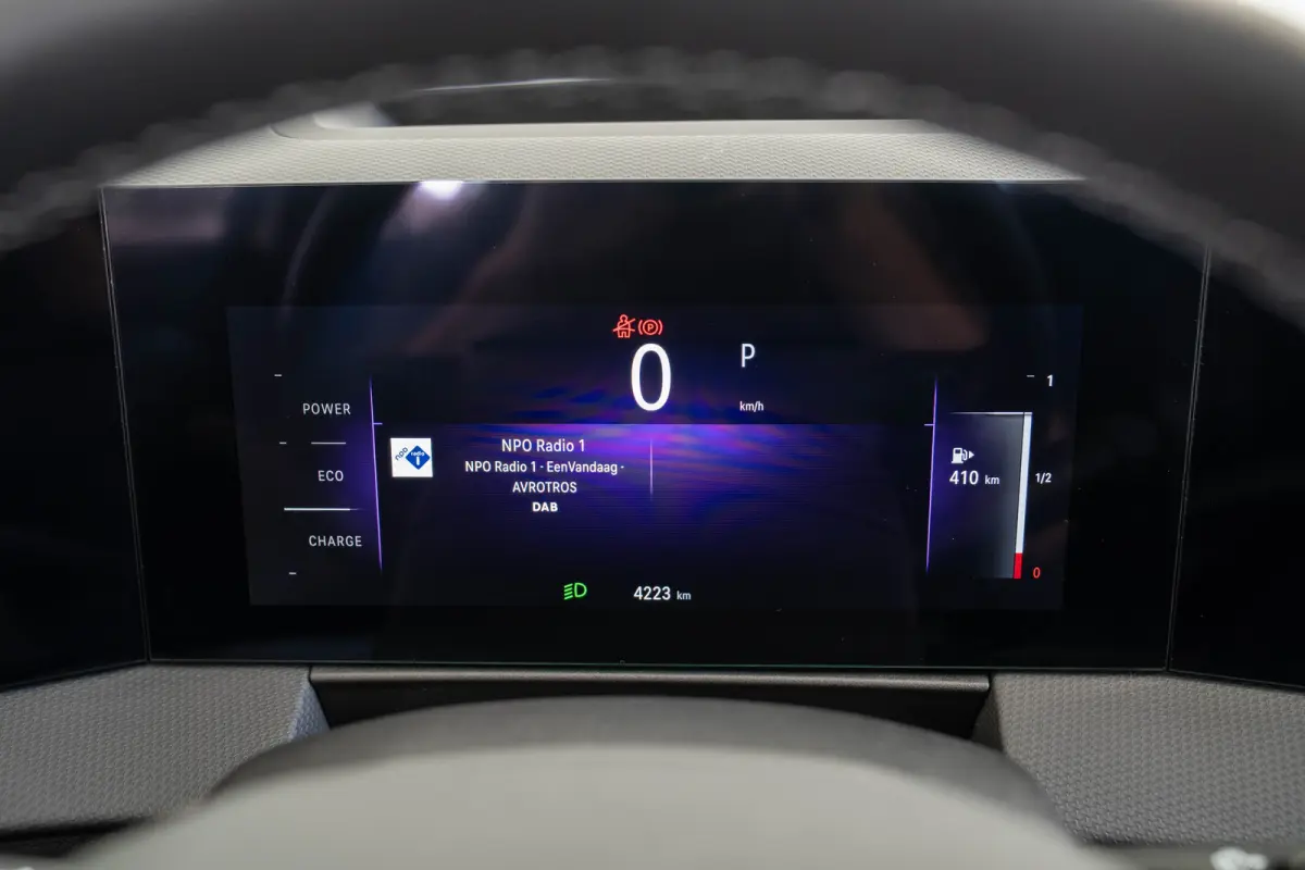 1.2 Turbo Hybrid GS | Tot 8 Jaar Garantie | Schuif-Kanteldak | Alcantara | Head-Up | Keyless | Matrix LED | Stoel & Stuurverwarming |