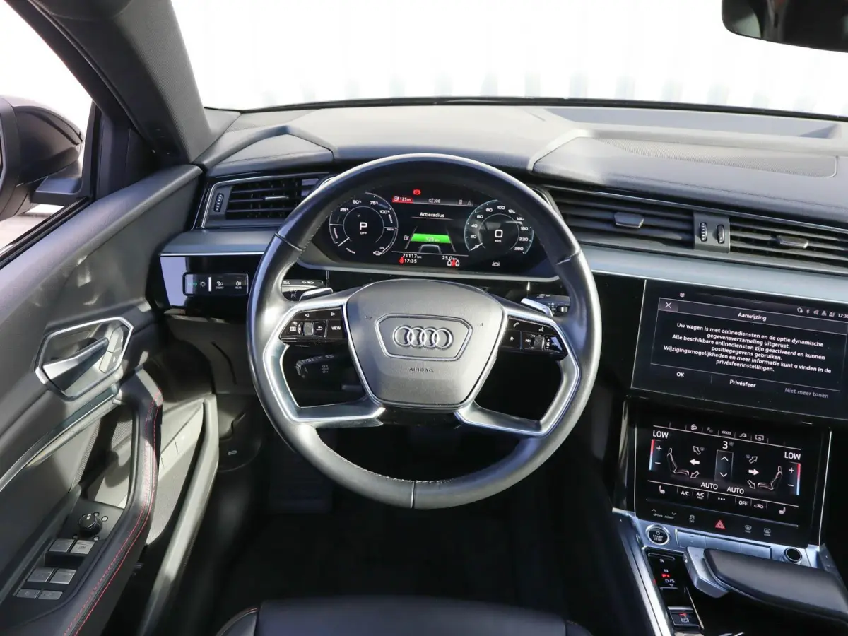 55 408pk quattro Advanced edition 95 kWh | SoH 94% | 21" Velgen | Leder | Achteruitrijcamera | Luchtvering | Voorstoelen Verwarmd