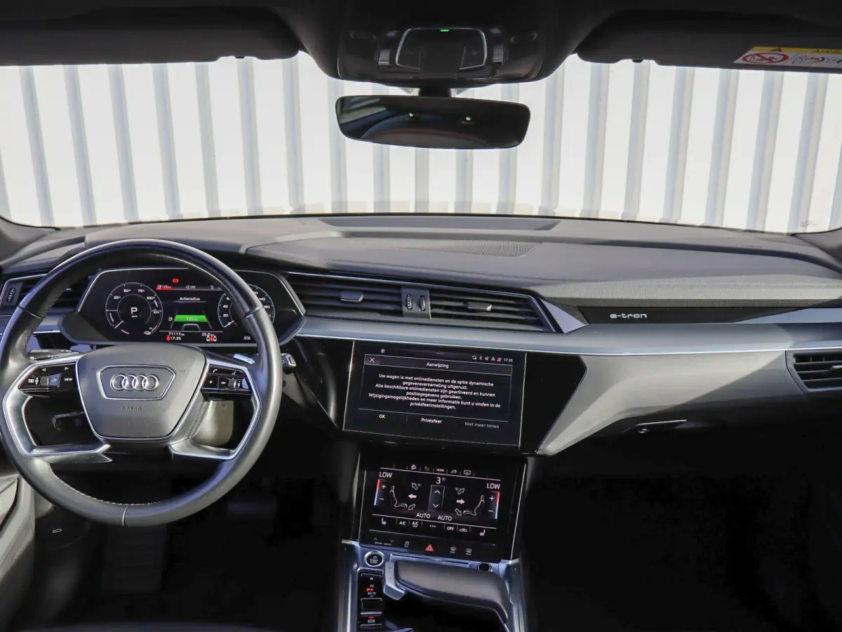 55 408pk quattro Advanced edition 95 kWh | SoH 94% | 21" Velgen | Leder | Achteruitrijcamera | Luchtvering | Voorstoelen Verwarmd