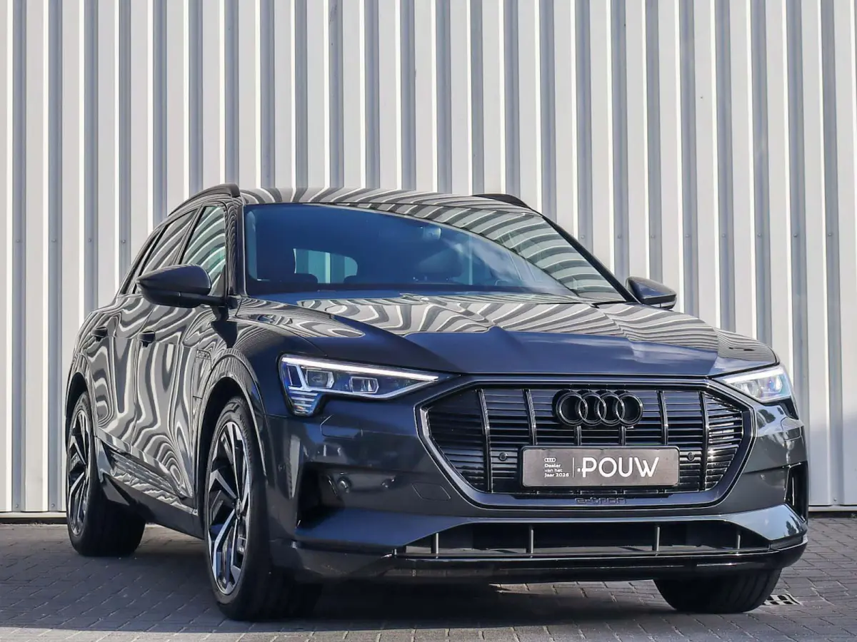 55 408pk quattro Advanced edition 95 kWh | SoH 94% | 21" Velgen | Leder | Achteruitrijcamera | Luchtvering | Voorstoelen Verwarmd