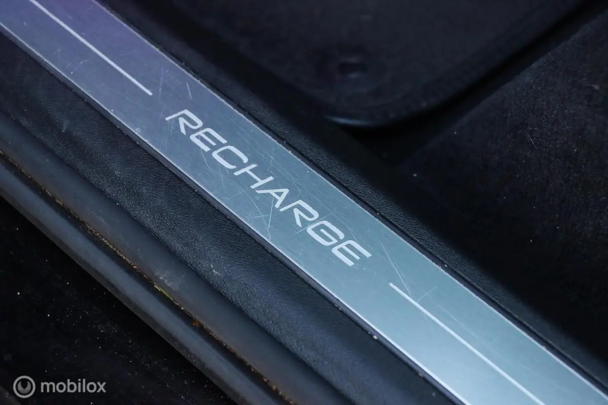 2.0 T8 Recharge AWD R-Design|7P|H&K AUDIO|ACC|MEMORY|TREKHAAK