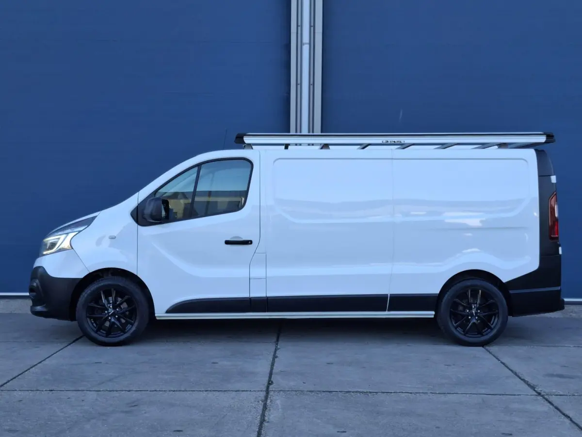 2.0 dCi 120 T29 L2H1 Luxe AIRCO / KASTEN INRICHTING / 3 ZITS / IMPERIAL / EURO 6