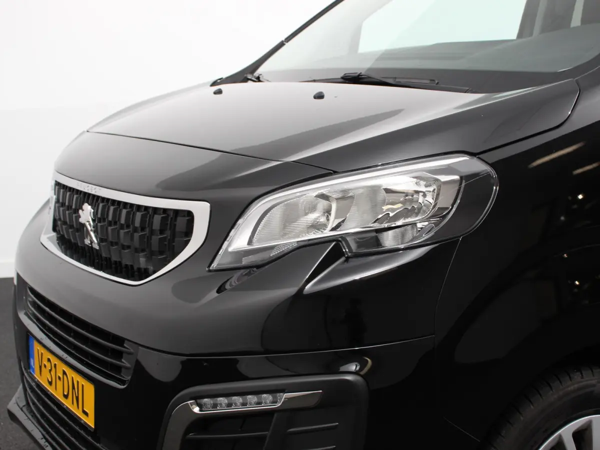 2.0 180PK Long Premium Dubbele Cabine Automaat Navigatie Apple Carplay/Android Auto Airco Bluetooth Trekhaak Betimmering