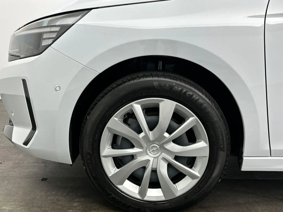 Electric Long Range Business Edition 51 kWh | Camera | Sensoren V+A | Apple Carplay&Android Auto | ECC | LMV | 424km WLTP | 156PK | Tot 8 jaar garantie!