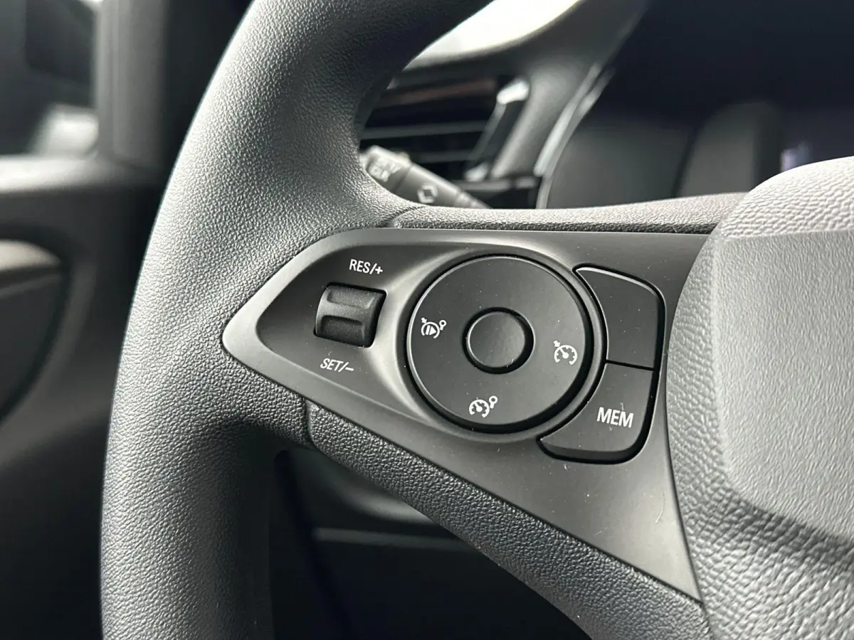 Electric Long Range Business Edition 51 kWh | Camera | Sensoren V+A | Apple Carplay&Android Auto | ECC | LMV | 424km WLTP | 156PK | Tot 8 jaar garantie!