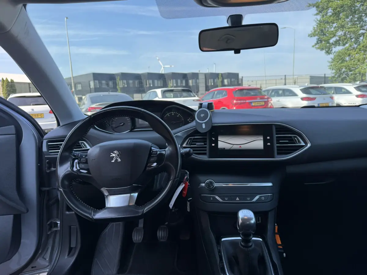 1.5 BlueHDi Blue Lease, Euro 6, Apple Carplay,