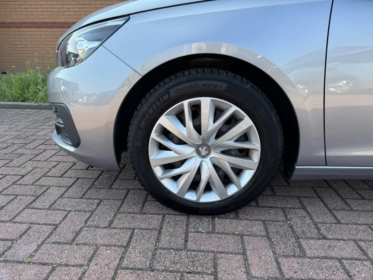 1.5 BlueHDi Blue Lease, Euro 6, Apple Carplay,