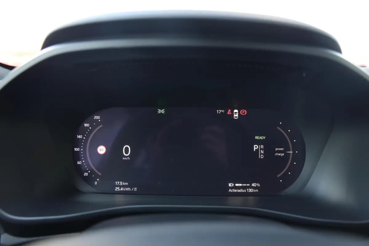 Recharge Core 69 kWh|Camera|Panoramadak|Carplay|Navi|