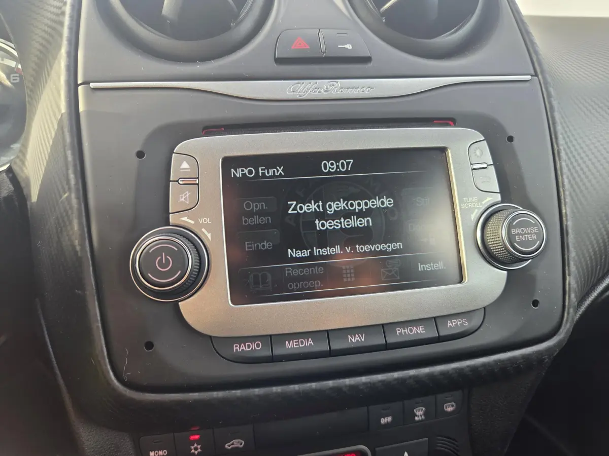 0.9 TwinAir ECO Super / Cruise control / Dab / Hill hold / Parkeersensor achter