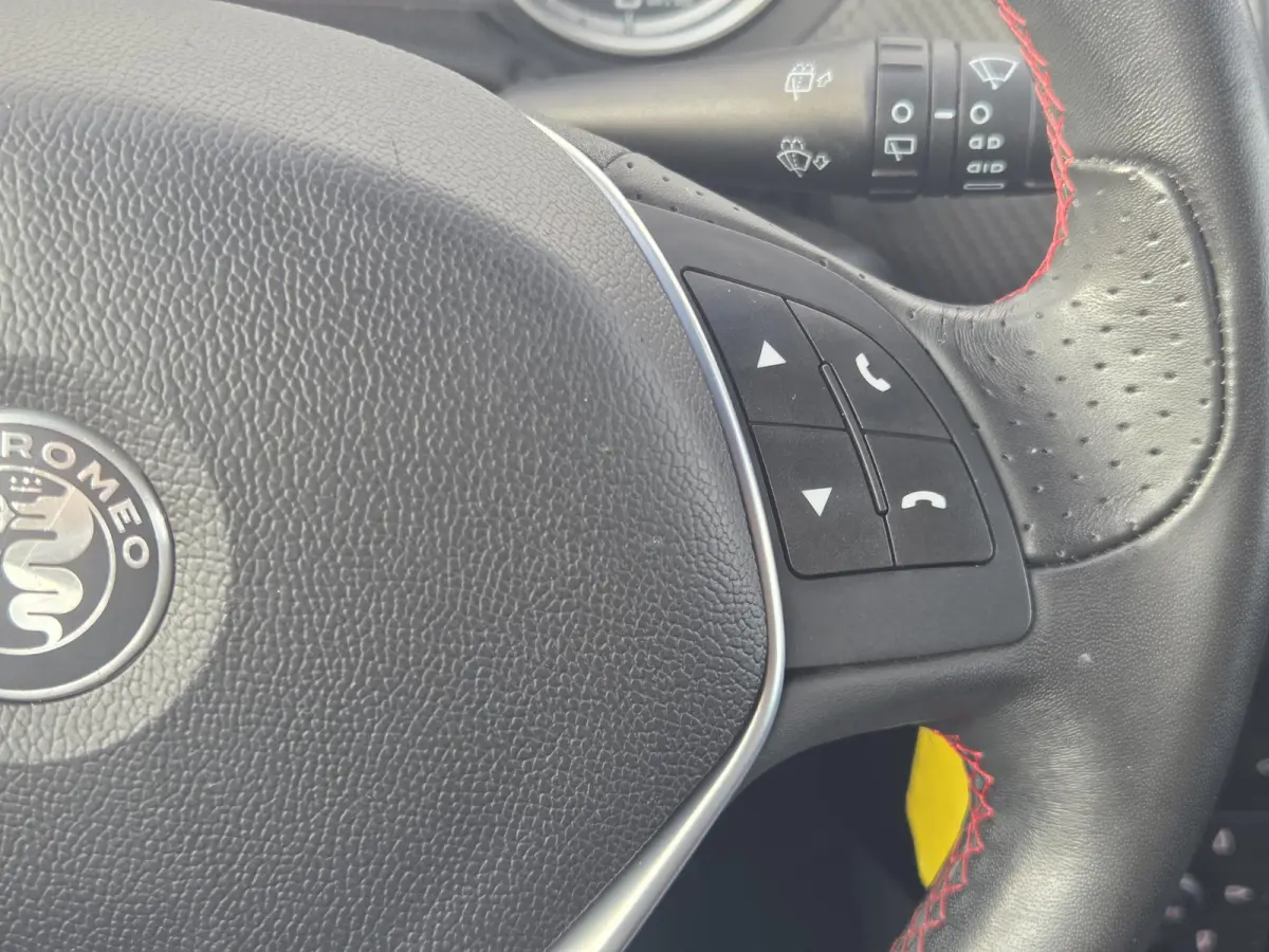 0.9 TwinAir ECO Super / Cruise control / Dab / Hill hold / Parkeersensor achter