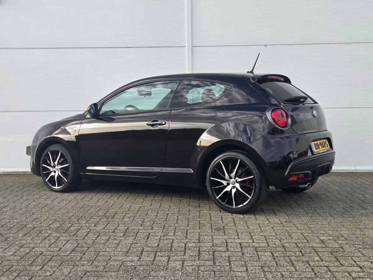 0.9 TwinAir ECO Super / Cruise control / Dab / Hill hold / Parkeersensor achter