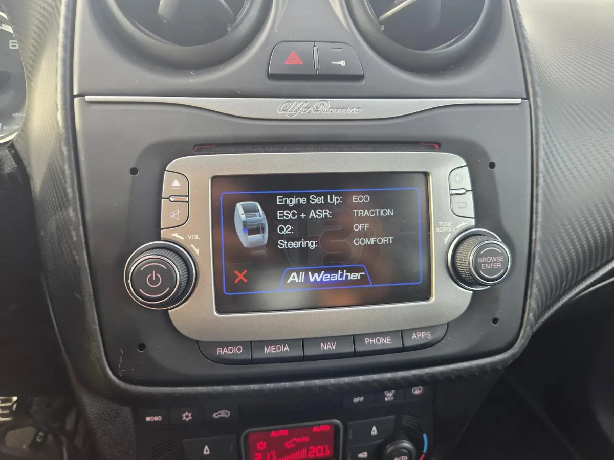 0.9 TwinAir ECO Super / Cruise control / Dab / Hill hold / Parkeersensor achter