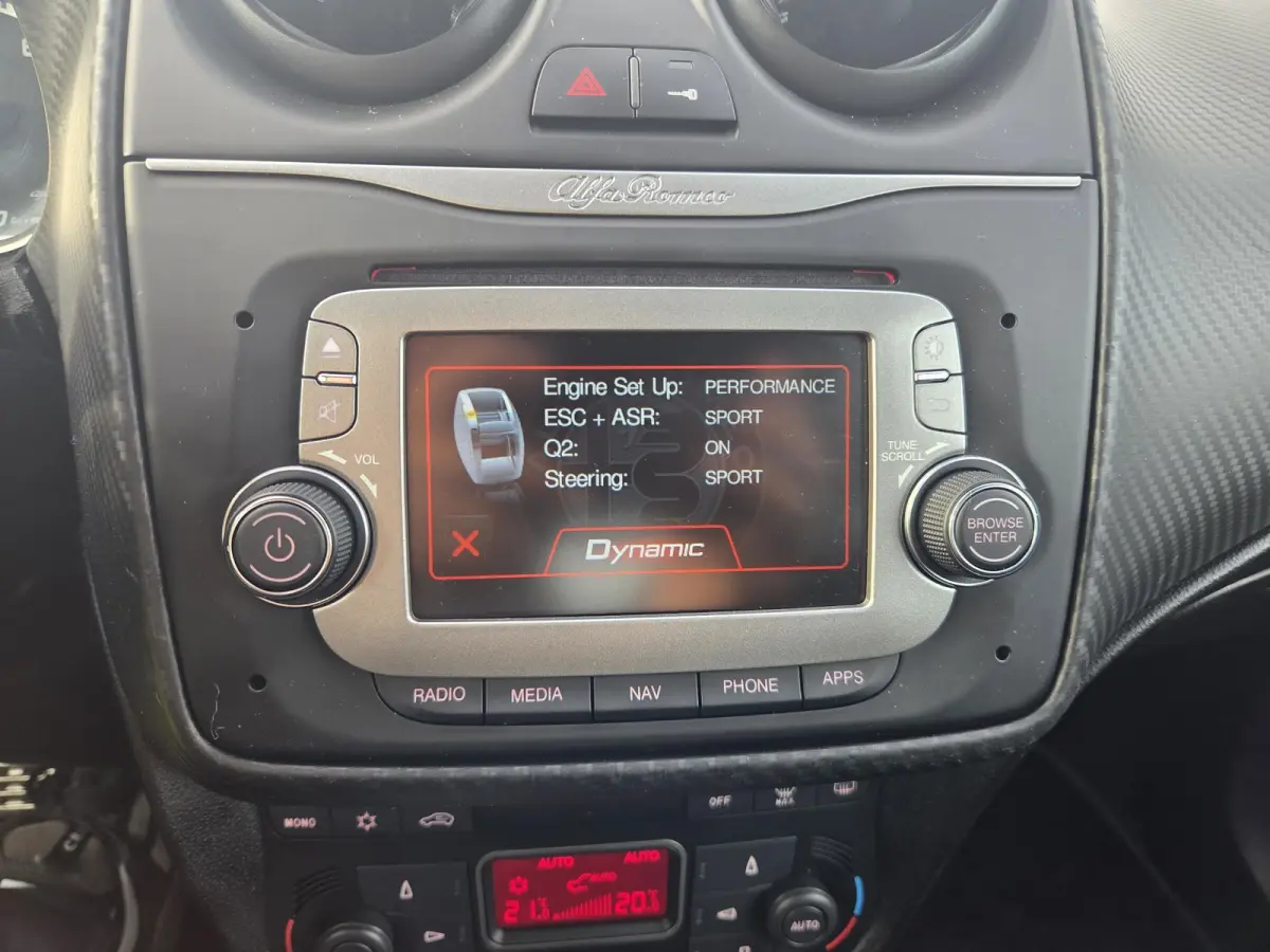 0.9 TwinAir ECO Super / Cruise control / Dab / Hill hold / Parkeersensor achter