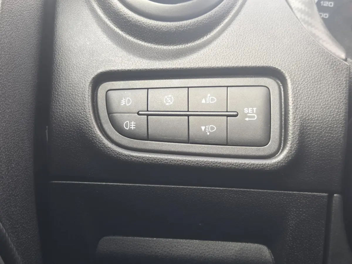 0.9 TwinAir ECO Super / Cruise control / Dab / Hill hold / Parkeersensor achter