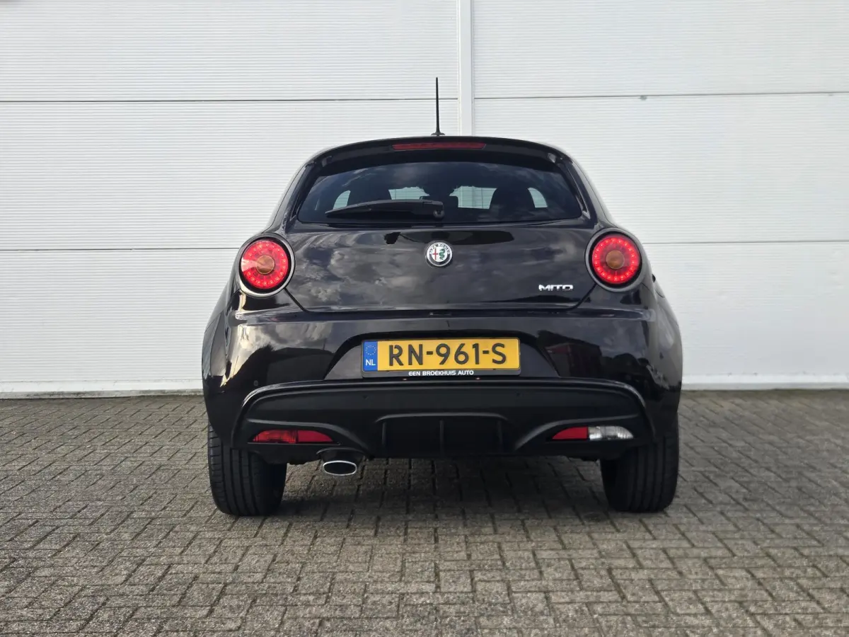 0.9 TwinAir ECO Super / Cruise control / Dab / Hill hold / Parkeersensor achter