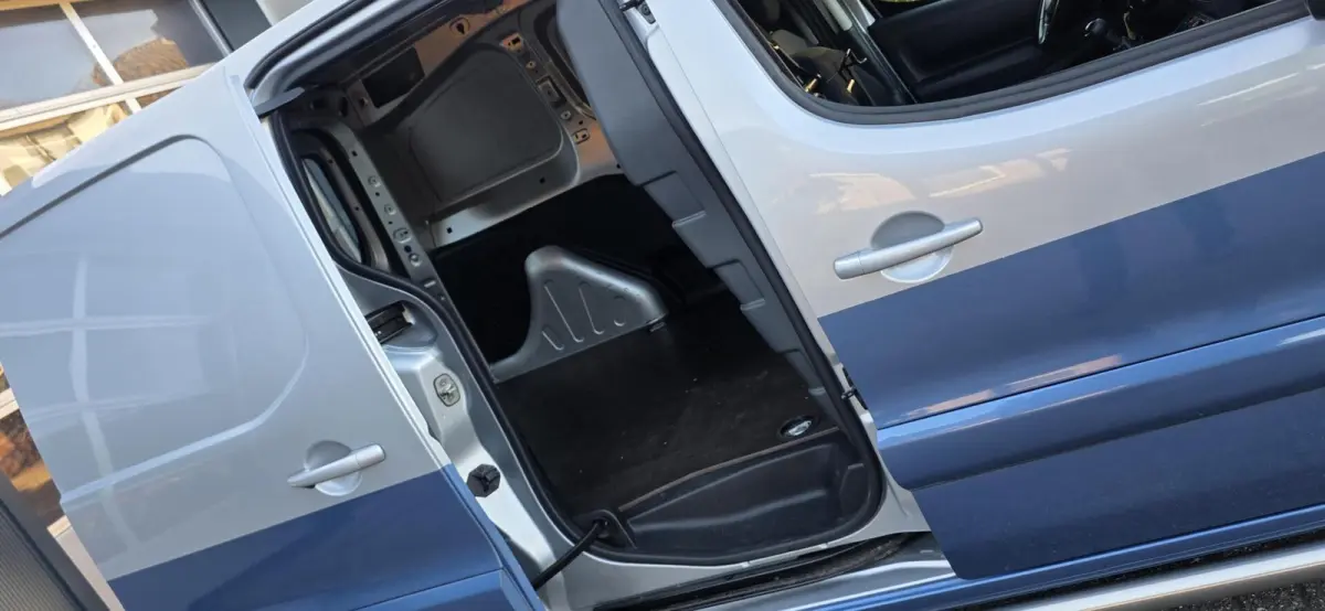 bestel 1.6 BlueHDI 75 Business Economy