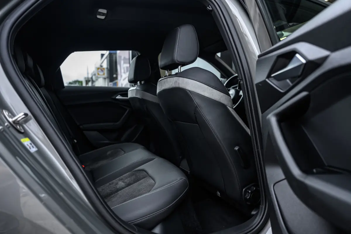 40 TFSI Pro Line S|Camera|Lane-Assist|Acc|Carplay|Dealer Onderhouden|