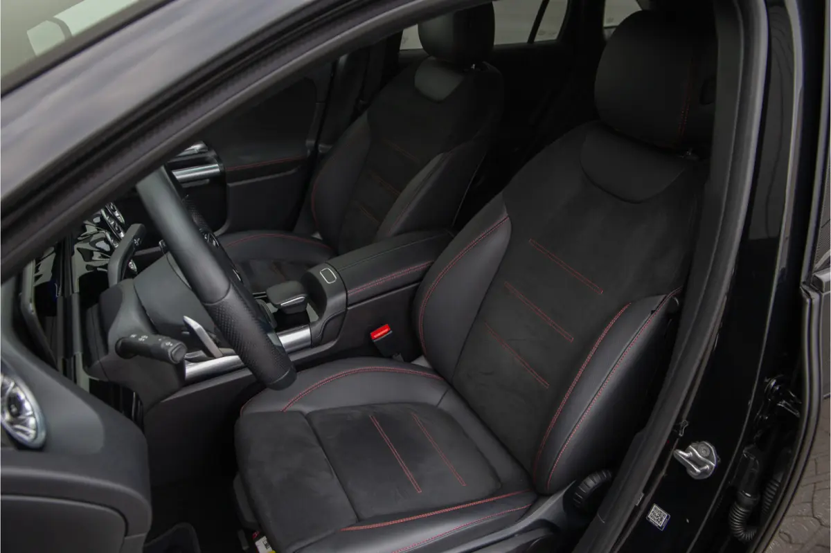 250 AMG Nightpakket, Widescreen, Trekhaak, Camera 2023