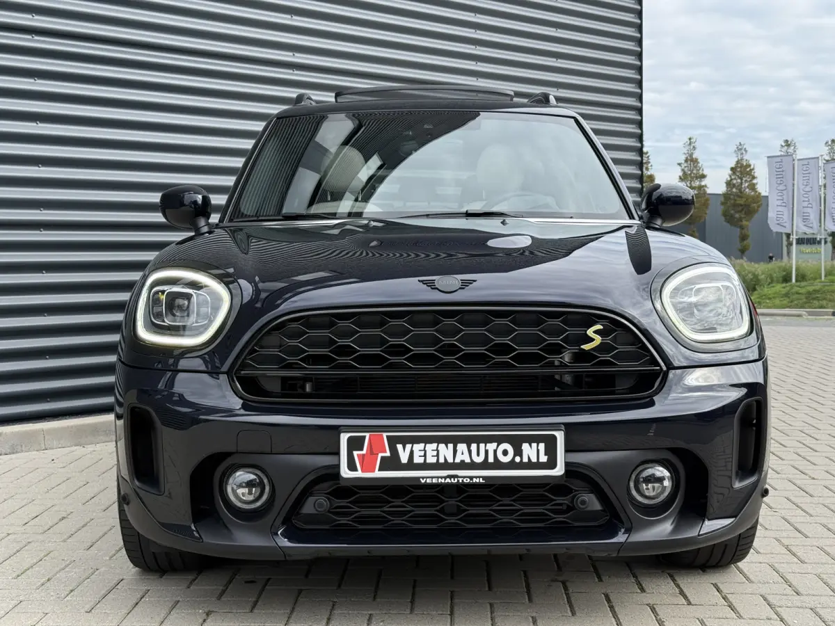 1.5 Cooper SE ALL4 Leder/Pano/Camera/H&K