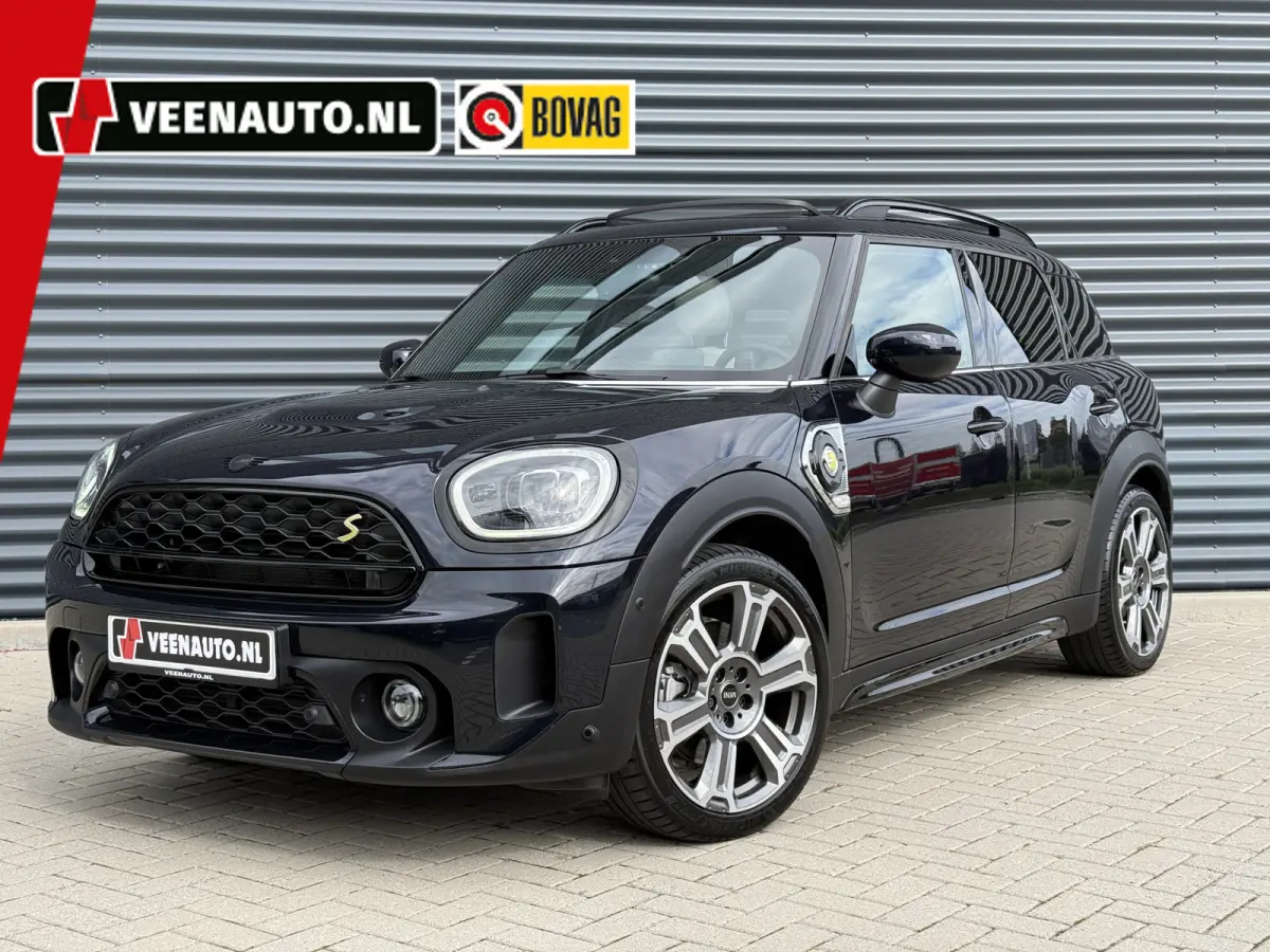 1.5 Cooper SE ALL4 Leder/Pano/Camera/H&K