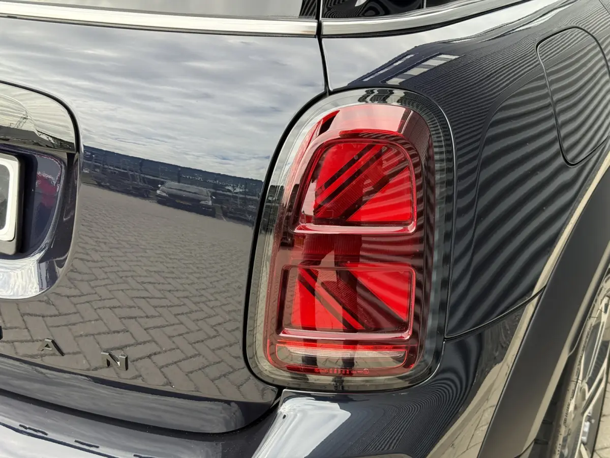 1.5 Cooper SE ALL4 Leder/Pano/Camera/H&K