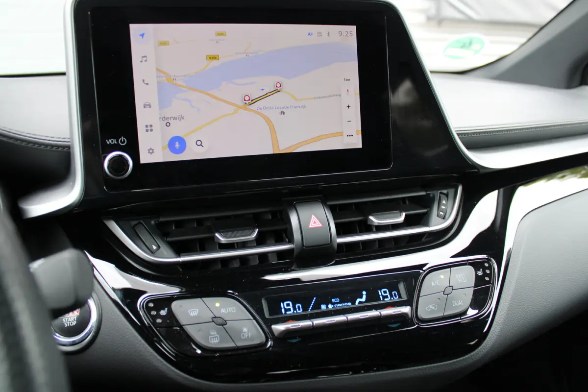 2.0 Hybrid GR-Sport