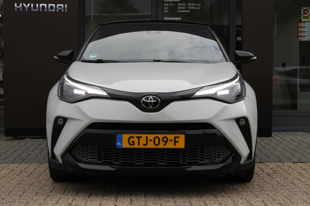 2.0 Hybrid GR-Sport