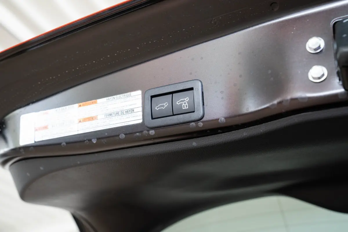 1.5 Hybrid GR Sport | Trekhaak | Alcantara | Stoel & Stuurverwarming | Navigatie | Camera | Apple Carplay & Android Auto |