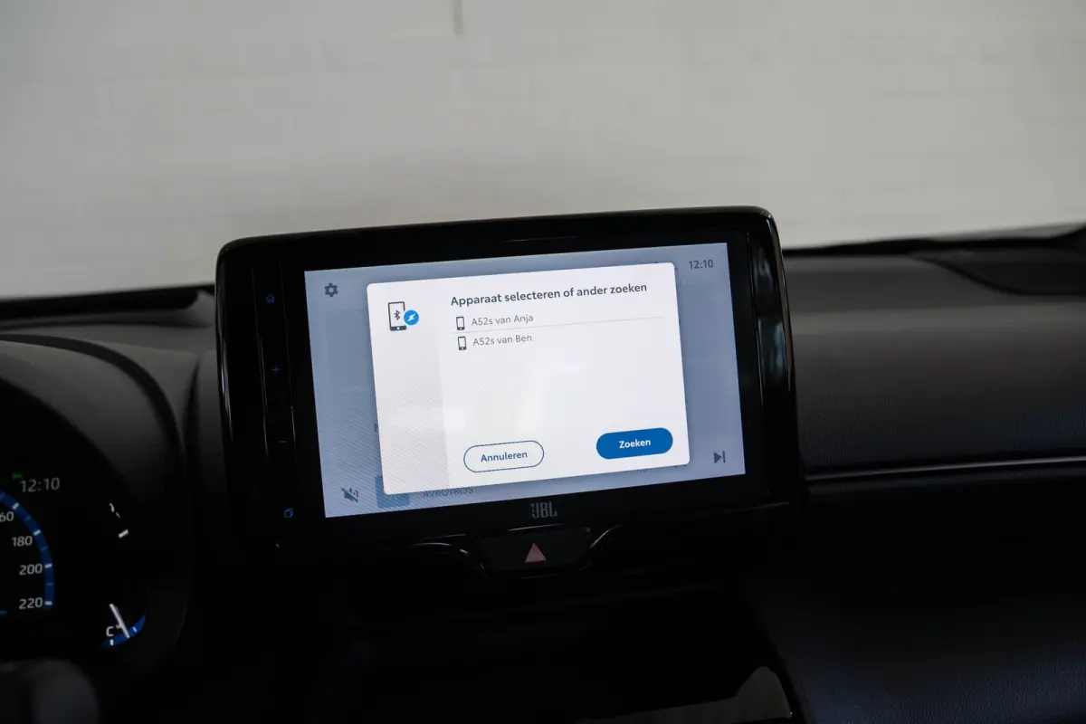 1.5 Hybrid GR Sport | Trekhaak | Alcantara | Stoel & Stuurverwarming | Navigatie | Camera | Apple Carplay & Android Auto |
