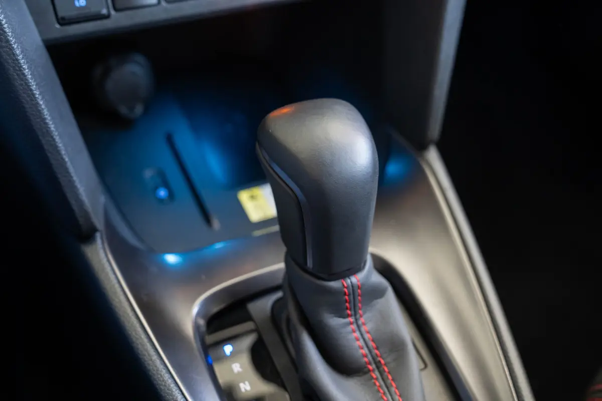 1.5 Hybrid GR Sport | Trekhaak | Alcantara | Stoel & Stuurverwarming | Navigatie | Camera | Apple Carplay & Android Auto |