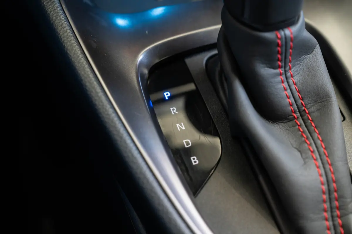 1.5 Hybrid GR Sport | Trekhaak | Alcantara | Stoel & Stuurverwarming | Navigatie | Camera | Apple Carplay & Android Auto |