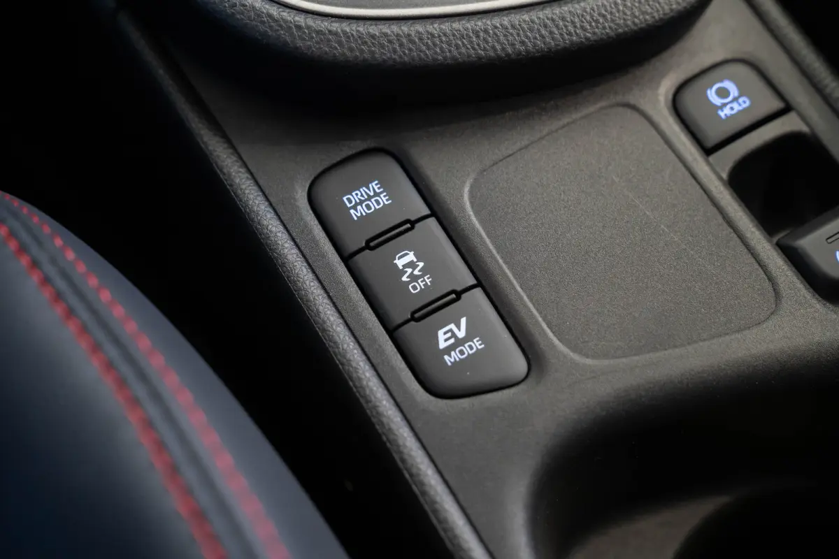 1.5 Hybrid GR Sport | Trekhaak | Alcantara | Stoel & Stuurverwarming | Navigatie | Camera | Apple Carplay & Android Auto |