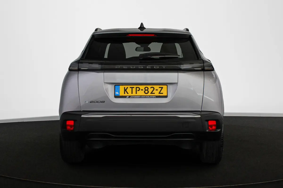 EV Allure 50 kWh Keyless Apple CarPlay 17"