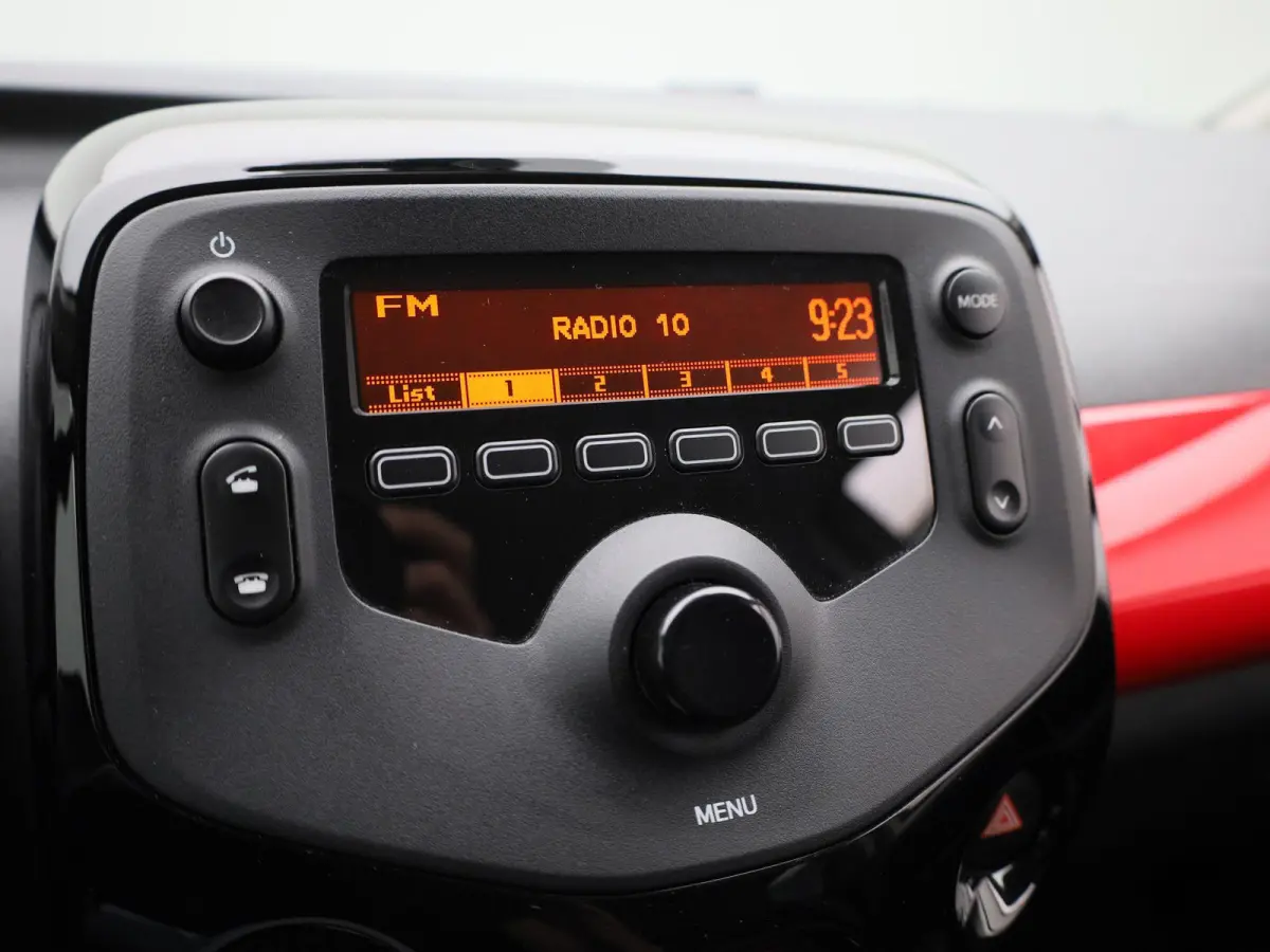 1.0 e-VTi Envy | AIRCONDITIONING | 5 DEURS | LICHTMETALEN VELGEN | CRUISE CONTROL