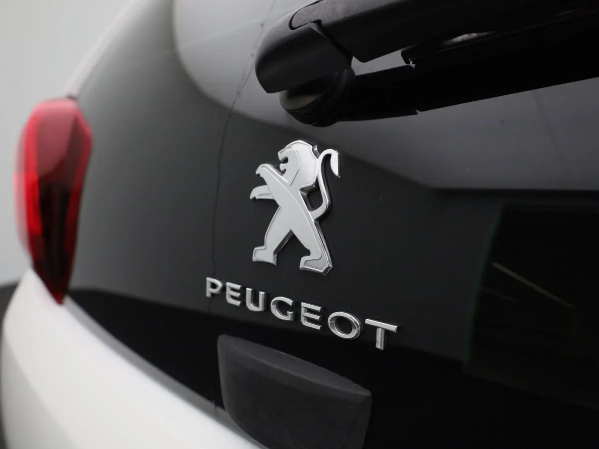 1.0 e-VTi Envy | AIRCONDITIONING | 5 DEURS | LICHTMETALEN VELGEN | CRUISE CONTROL