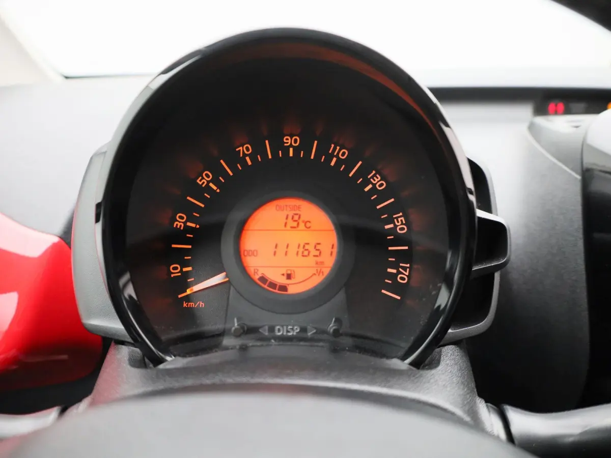 1.0 e-VTi Envy | AIRCONDITIONING | 5 DEURS | LICHTMETALEN VELGEN | CRUISE CONTROL