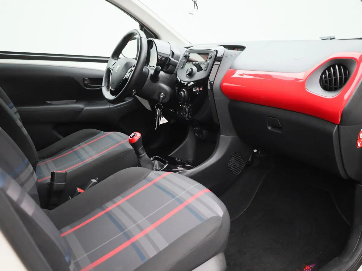 1.0 e-VTi Envy | AIRCONDITIONING | 5 DEURS | LICHTMETALEN VELGEN | CRUISE CONTROL