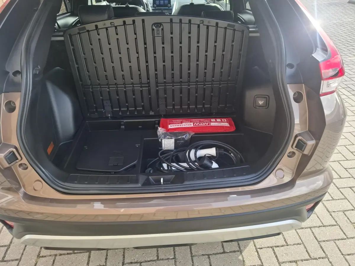 2.4 PHEV Business Executive SOH 98%