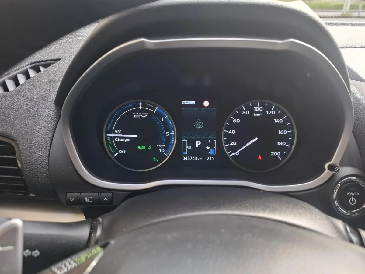 2.4 PHEV Business Executive SOH 98%