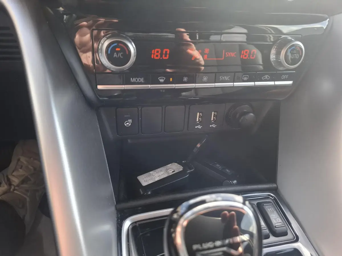 2.4 PHEV Business Executive SOH 98%