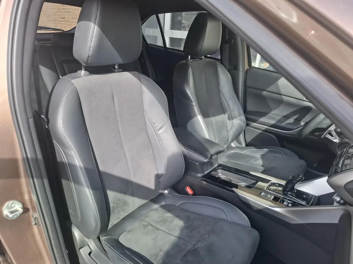 2.4 PHEV Business Executive SOH 98%