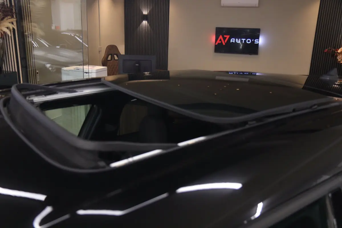 2.0 Cooper S Chili Serious Business / PANO/H-K/CARPLAY/KEYLESS/VOL