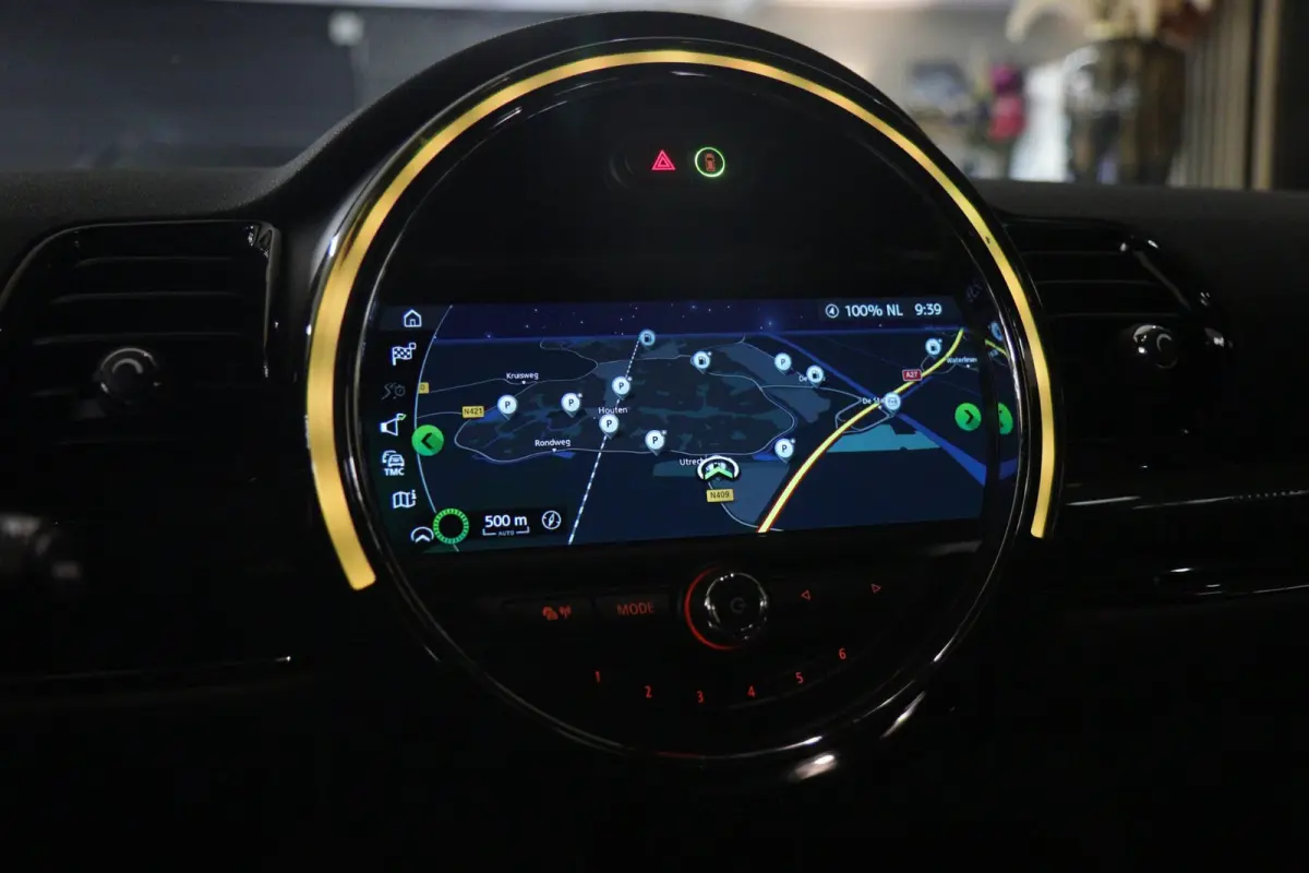 2.0 Cooper S Chili Serious Business / PANO/H-K/CARPLAY/KEYLESS/VOL