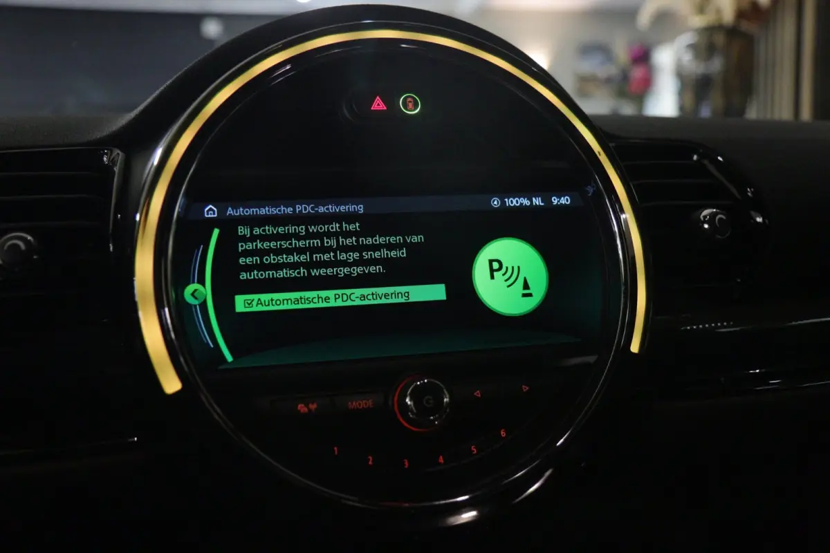 2.0 Cooper S Chili Serious Business / PANO/H-K/CARPLAY/KEYLESS/VOL
