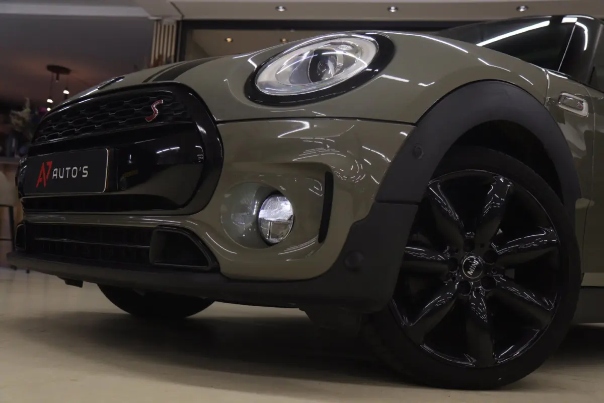 2.0 Cooper S Chili Serious Business / PANO/H-K/CARPLAY/KEYLESS/VOL
