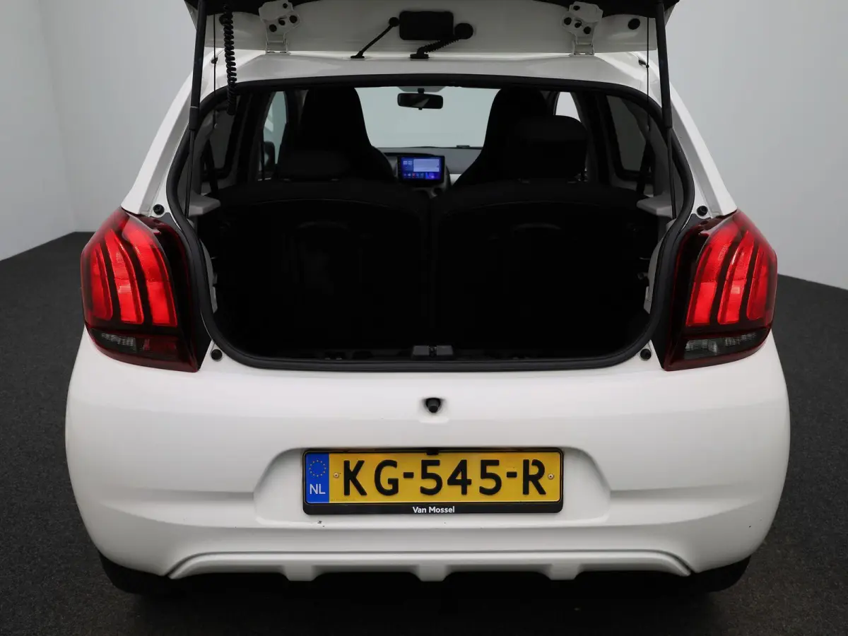 1.0 VTi Active | AUTOMAAT | AIRCONDITIONING | APPLE CARPLAY / ANDROID AUTO | LICHTMETALEN VELGEN | CAMERA