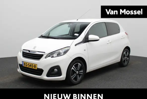 1.0 VTi Active | AUTOMAAT | AIRCONDITIONING | APPLE CARPLAY / ANDROID AUTO | LICHTMETALEN VELGEN | CAMERA