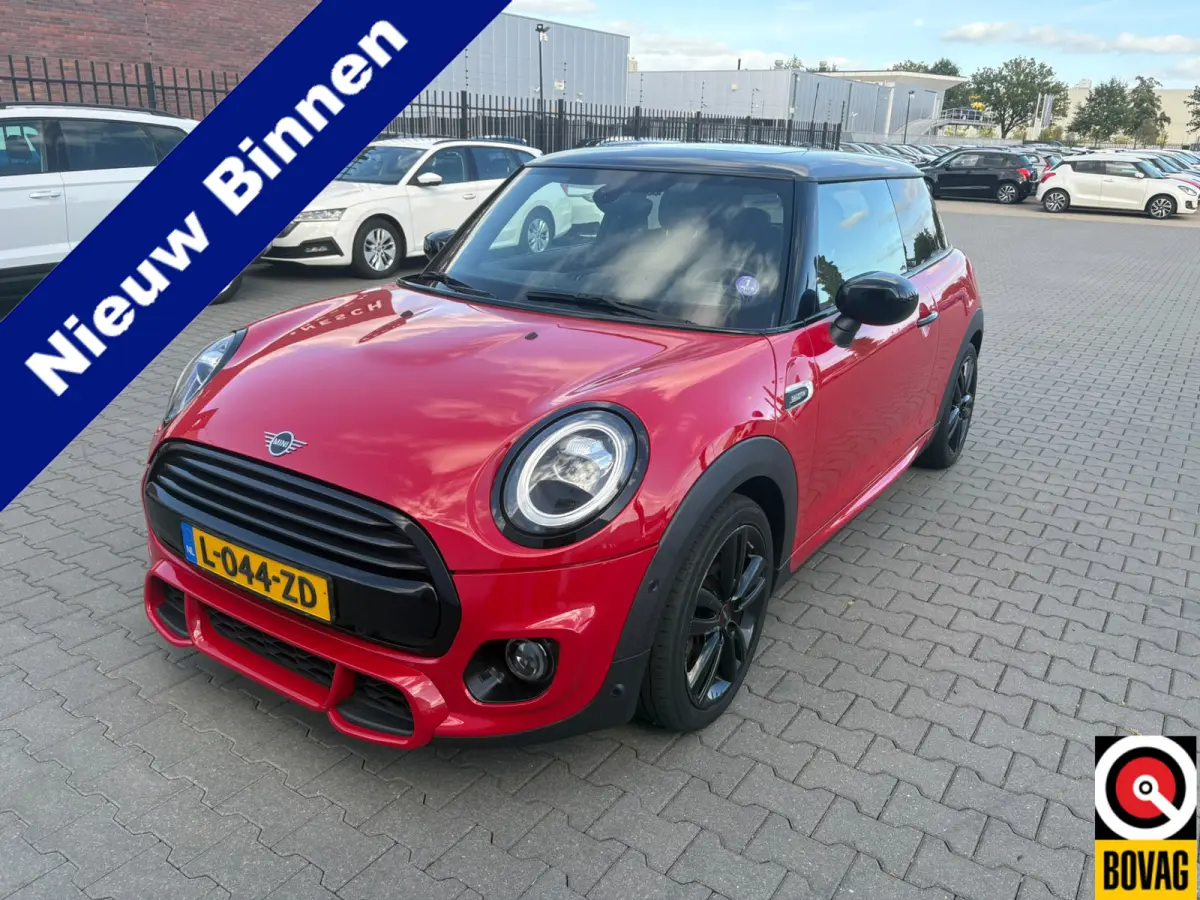 1.5 Cooper John Cooper Works Dalston Panoramadak Harman-Kardon Sound Keyless Entry Achteruitrijcamera